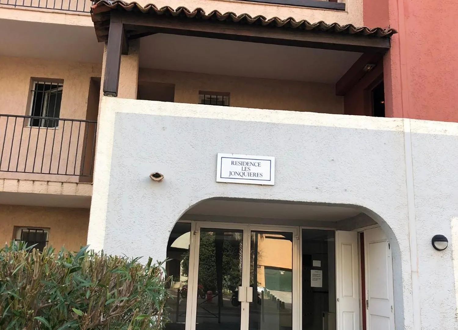 Appartement Le sud plage et piscine Gassin