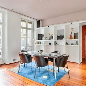 Chic Parisian Flat , Paris France