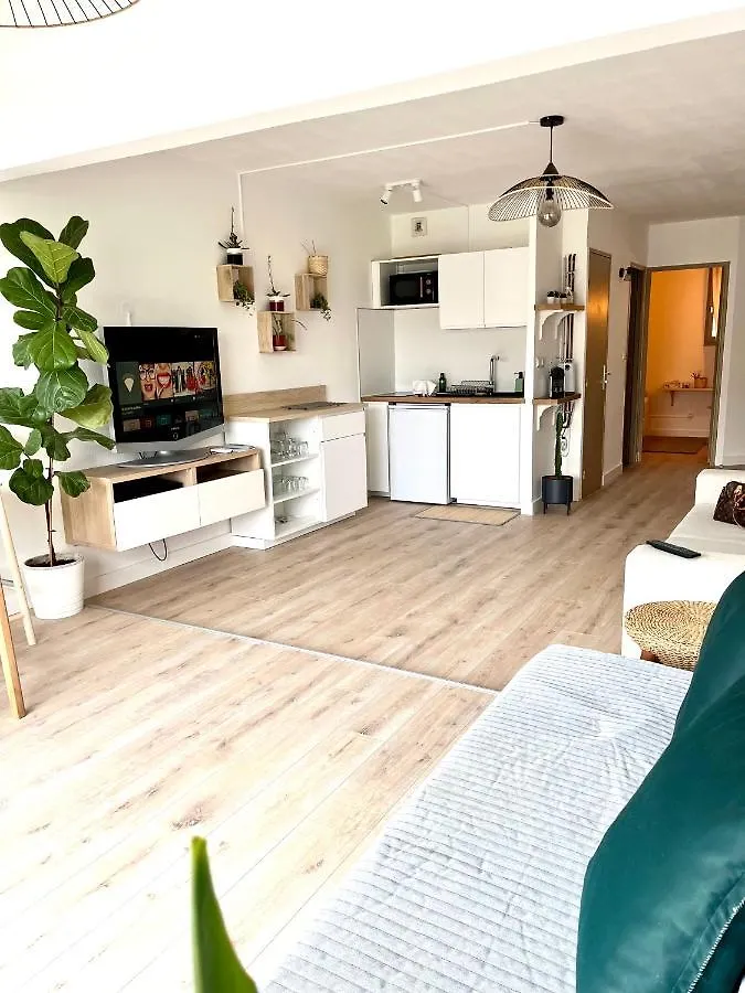 Apartment Le Sud Plage Et Piscine Gassin France