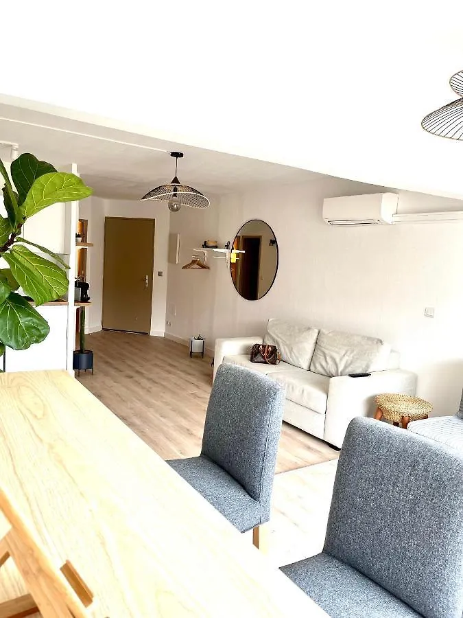 Apartment Le Sud Plage Et Piscine Gassin France